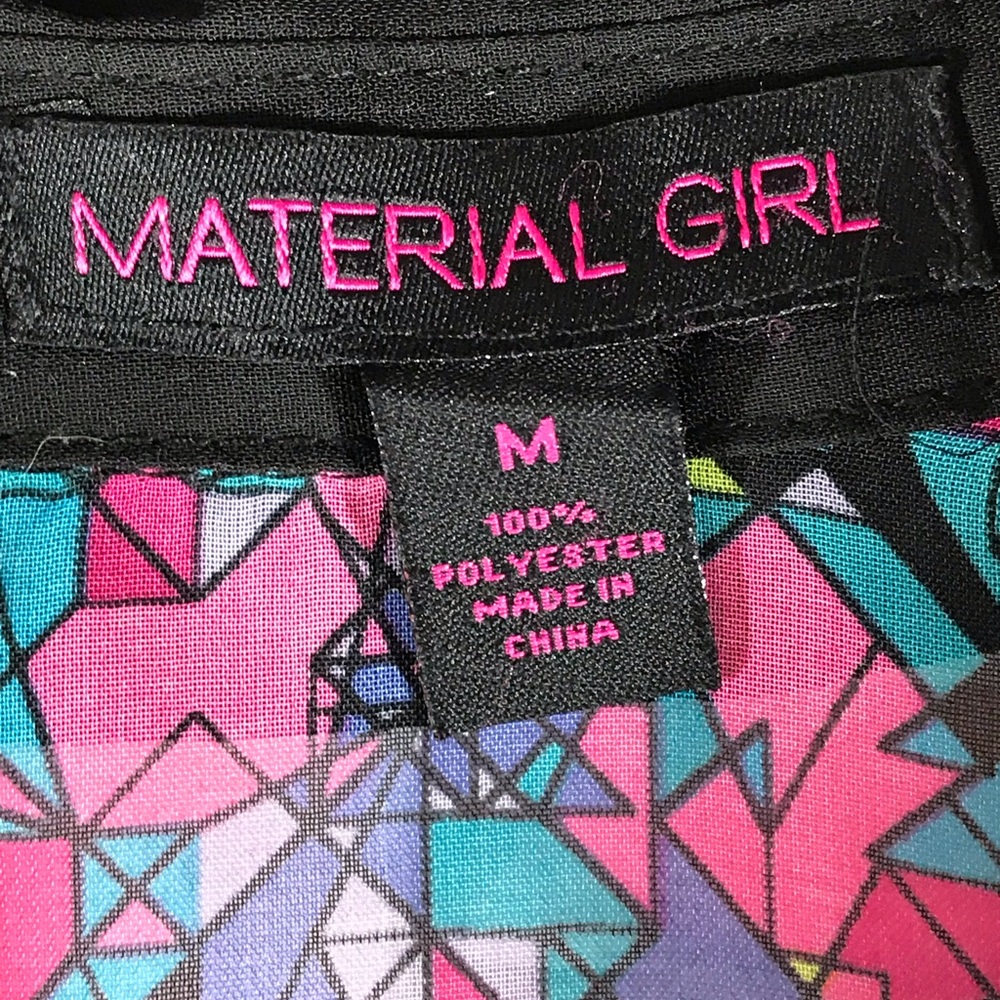 Short Sleeve Top - Picture 4 of 4